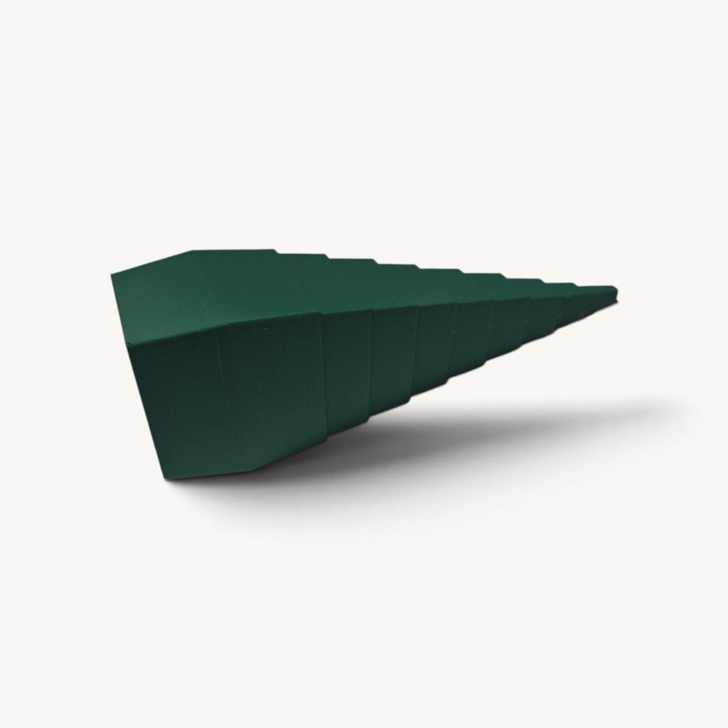 Cubo Expansível verde esticado de lado