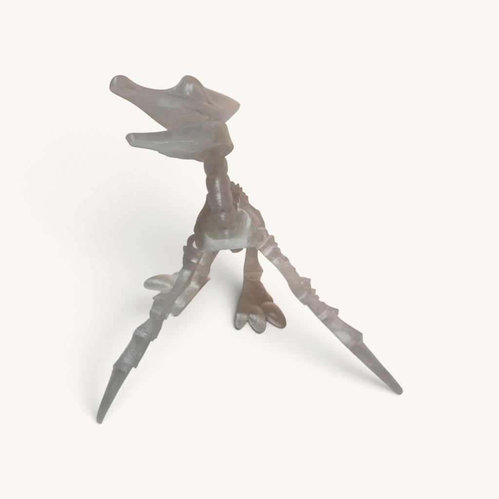 Pteranodonte Brilha no Escuro em pé, com a crista na cabeça