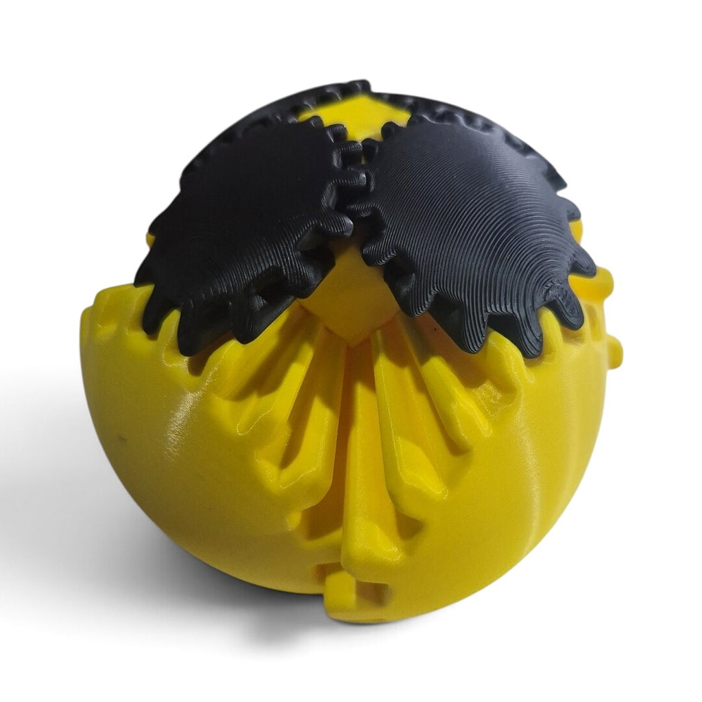 Detalhe das três engrenagens pretas que abrem e fecham a Gear Ball Sense